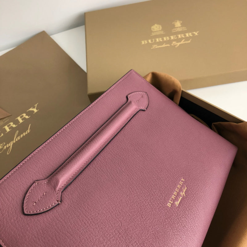 Burberry Bags - Bagsattire   429