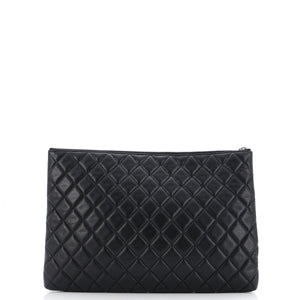 O Case Clutch Quilted Caviar Large
