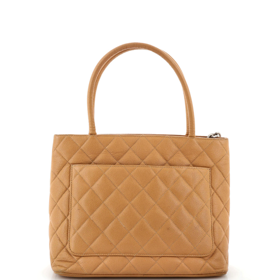 Medallion Tote Quilted Caviar