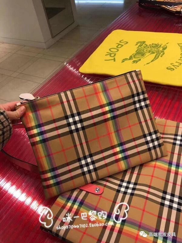 Burberry Bags - Bagsattire   254