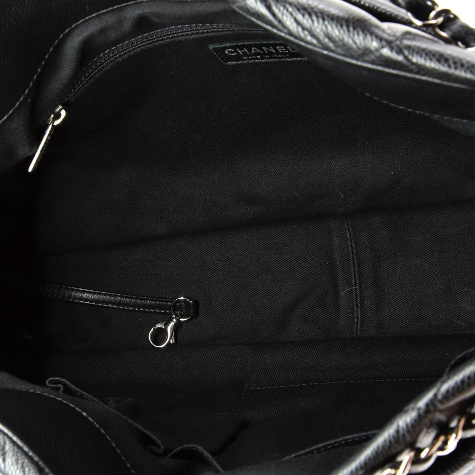 Timeless CC Soft Tote Quilted Caviar Medium