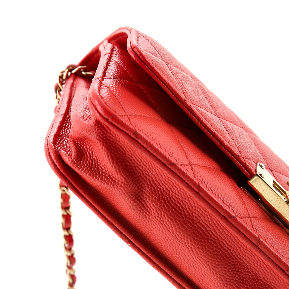 Golden Class Wallet on Chain Quilted Caviar