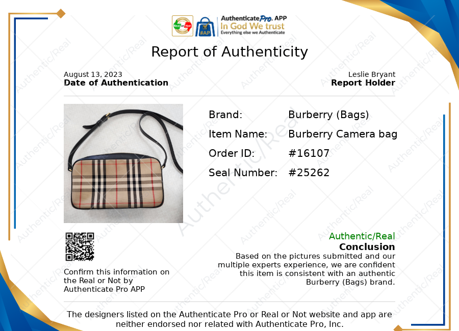 Crossbody Luxury Designer By Burberry  Size: Small