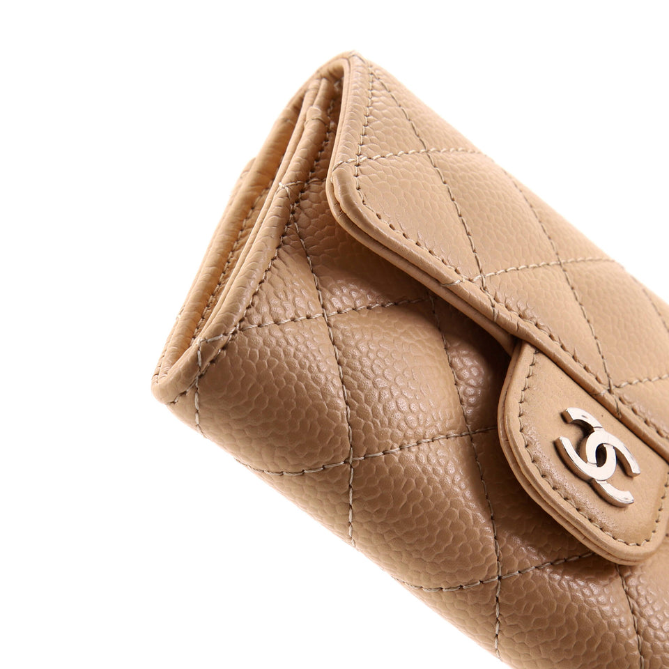 Classic Flap Card Case Quilted Caviar