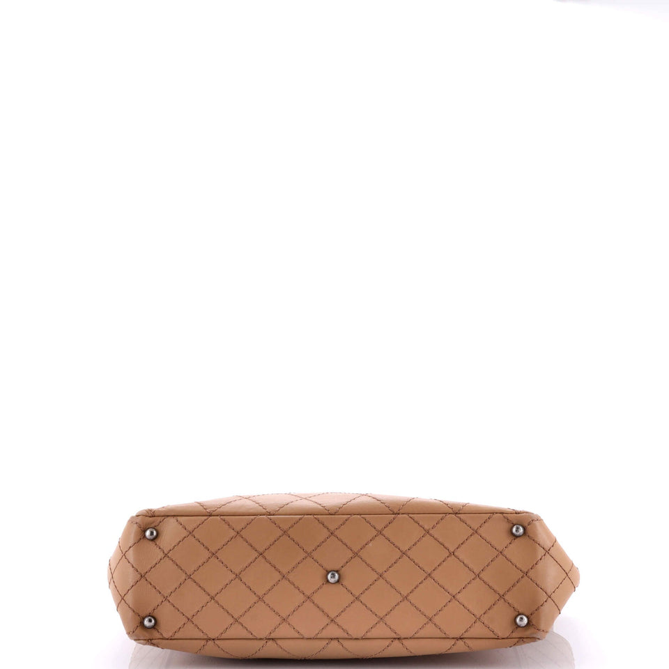 CC Pocket Tote Quilted Calfskin Large