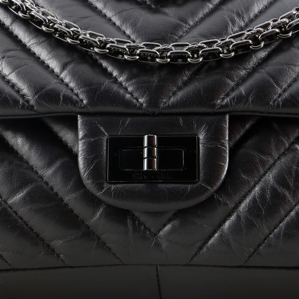 So Black Reissue 2.55 Flap Bag Chevron Aged Calfskin 226