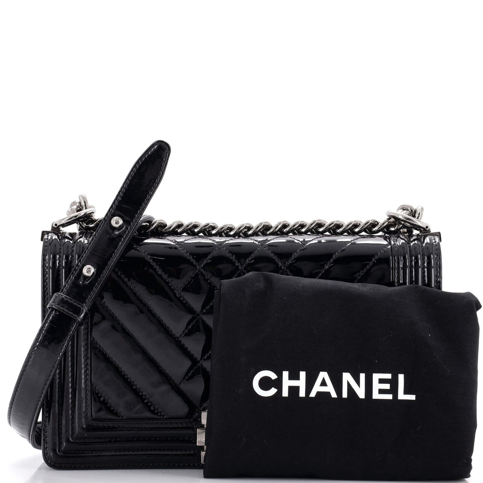 Boy Flap Bag Chevron Patent Old Medium