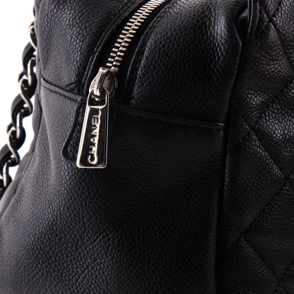 Petite Timeless Tote Quilted Caviar