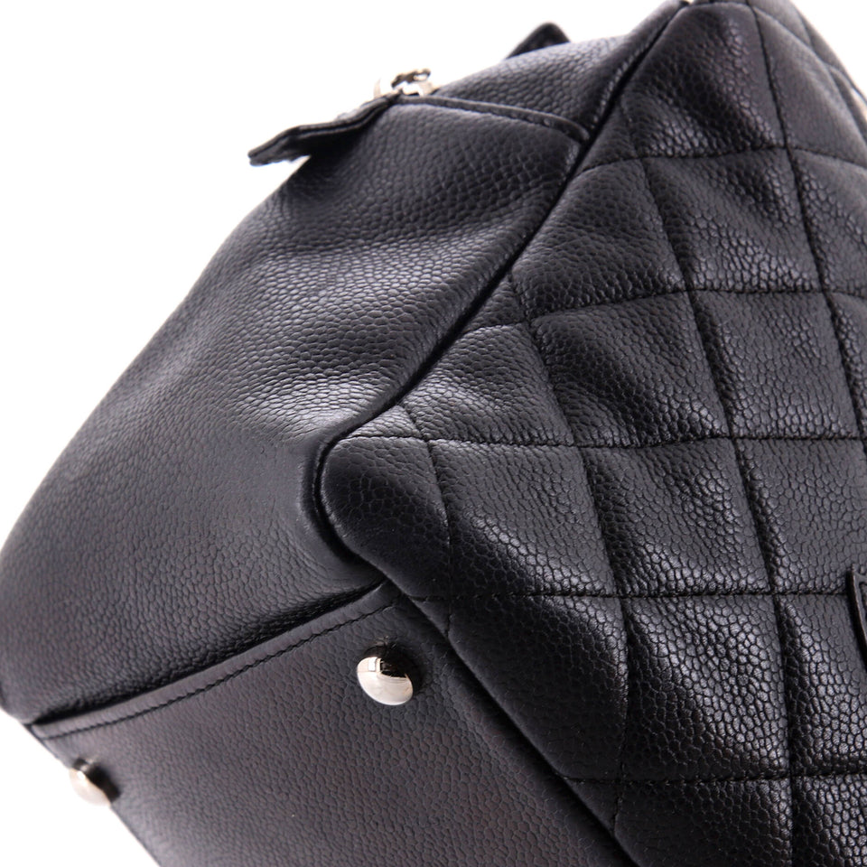 Petite Timeless Tote Quilted Caviar