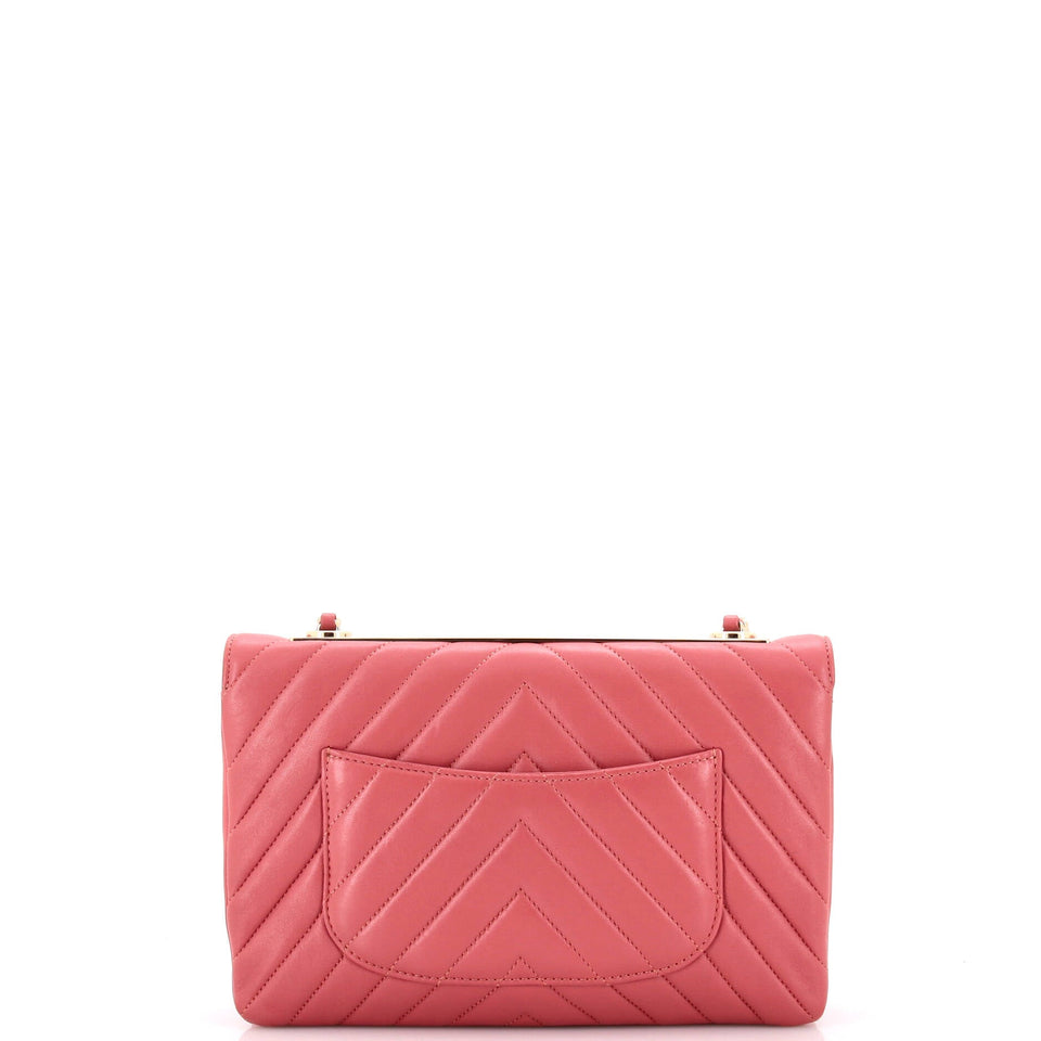 Trendy CC Flap Bag Chevron Lambskin Medium