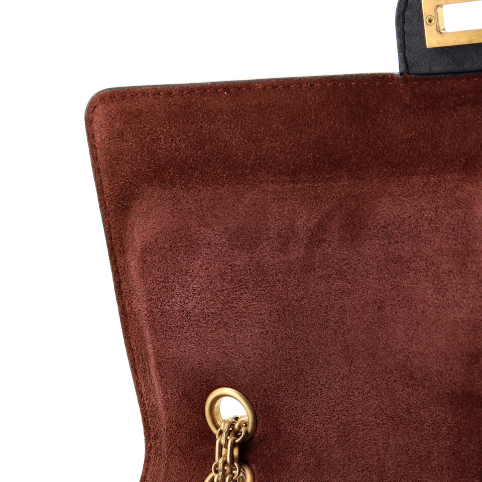 Nude Medallion Reissue 2.55 Flap Bag Calfskin 226