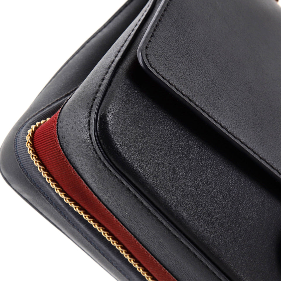 Nude Medallion Reissue 2.55 Flap Bag Calfskin 226