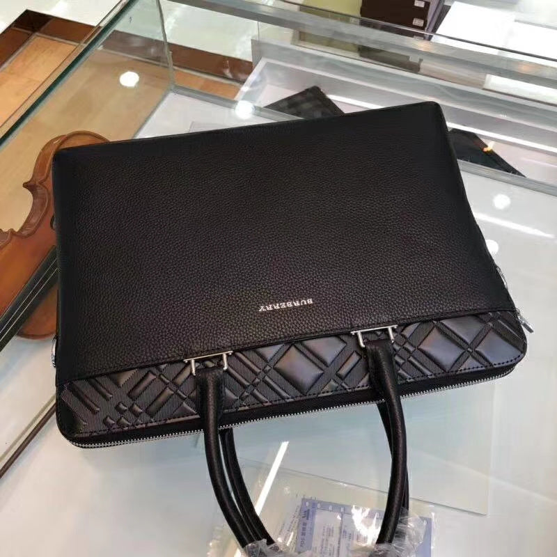 Burberry Bags - Bagsattire   479