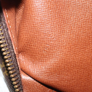 Louis Vuitton Compiegne 28  Canvas Clutch Bag