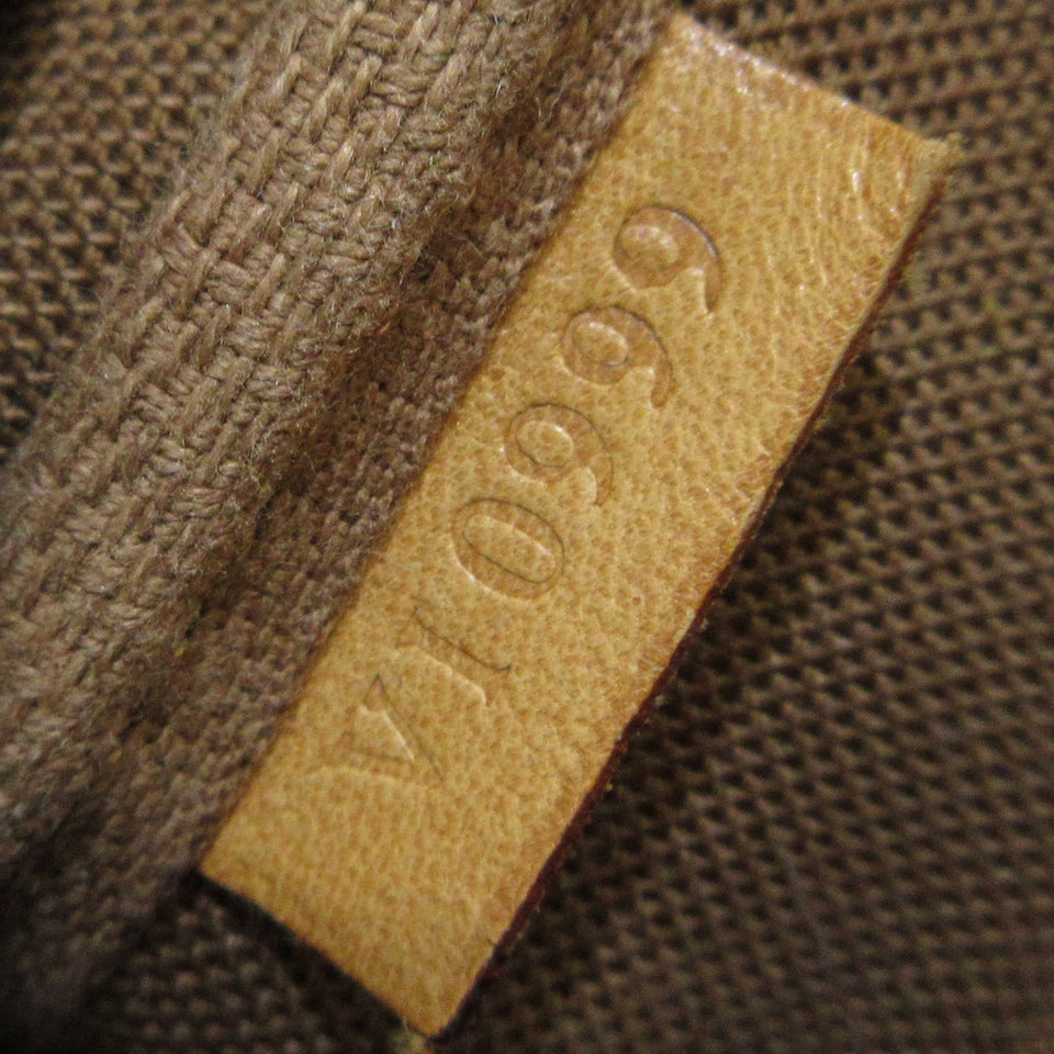 Louis Vuitton Pochette Accessoire  Canvas Clutch Bag