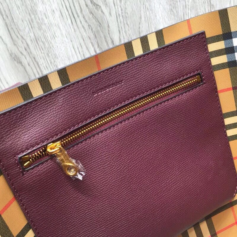 Burberry Bags - Bagsattire   696