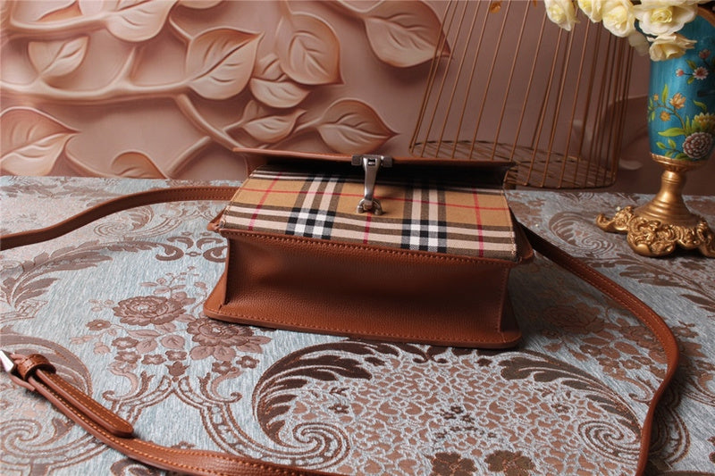 Burberry Bags - BG Bags - 1071