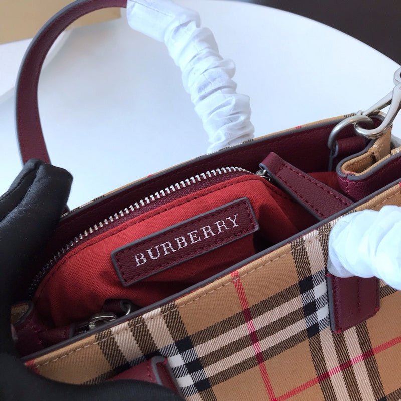 Burberry Bags - BG Bags - 749