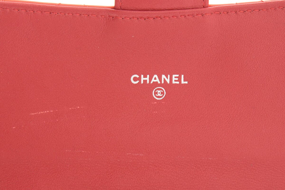 Chanel Coral Patent Leather Quitled Wallet/ Clutch