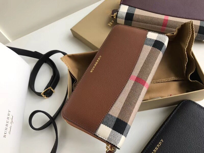 Burberry Bags - Bagsattire   385