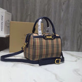 Burberry Bags - Bagsattire   697