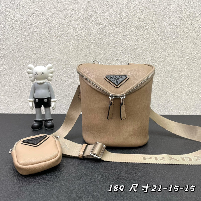 Barnes-Bags - Prada Bags - 963