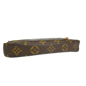 Louis Vuitton Pochette Accessoires  Canvas Clutch Bag