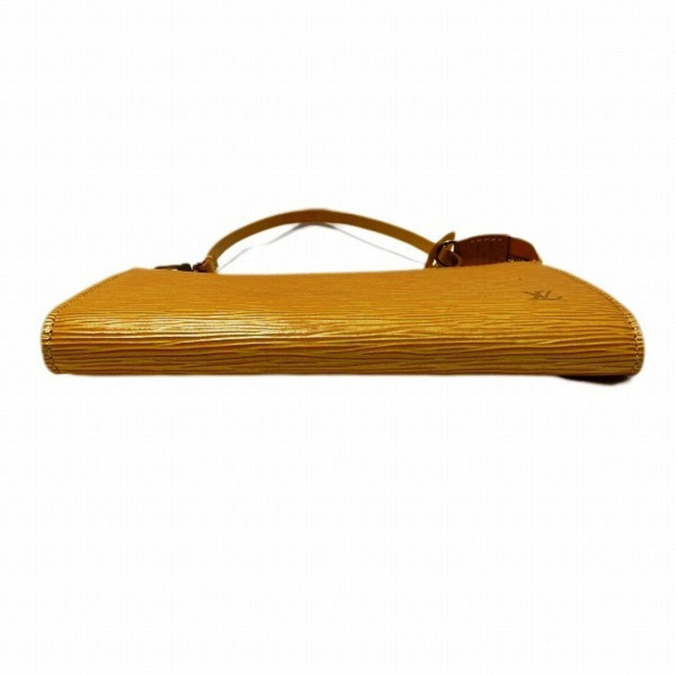 Louis Vuitton Pochette Accessoires  Leather Clutch Bag