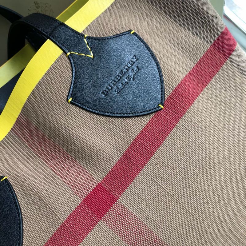 Burberry Bags - Bagsattire   342