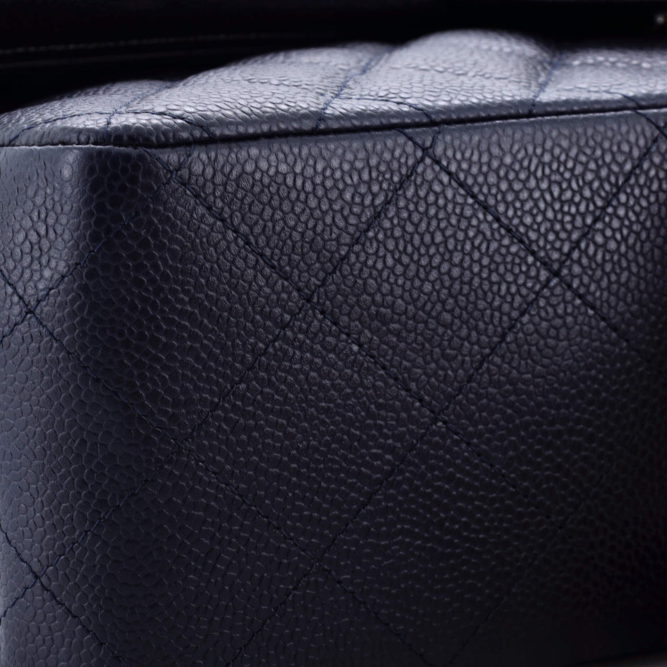 Vintage Classic Double Flap Bag Quilted Caviar Jumbo