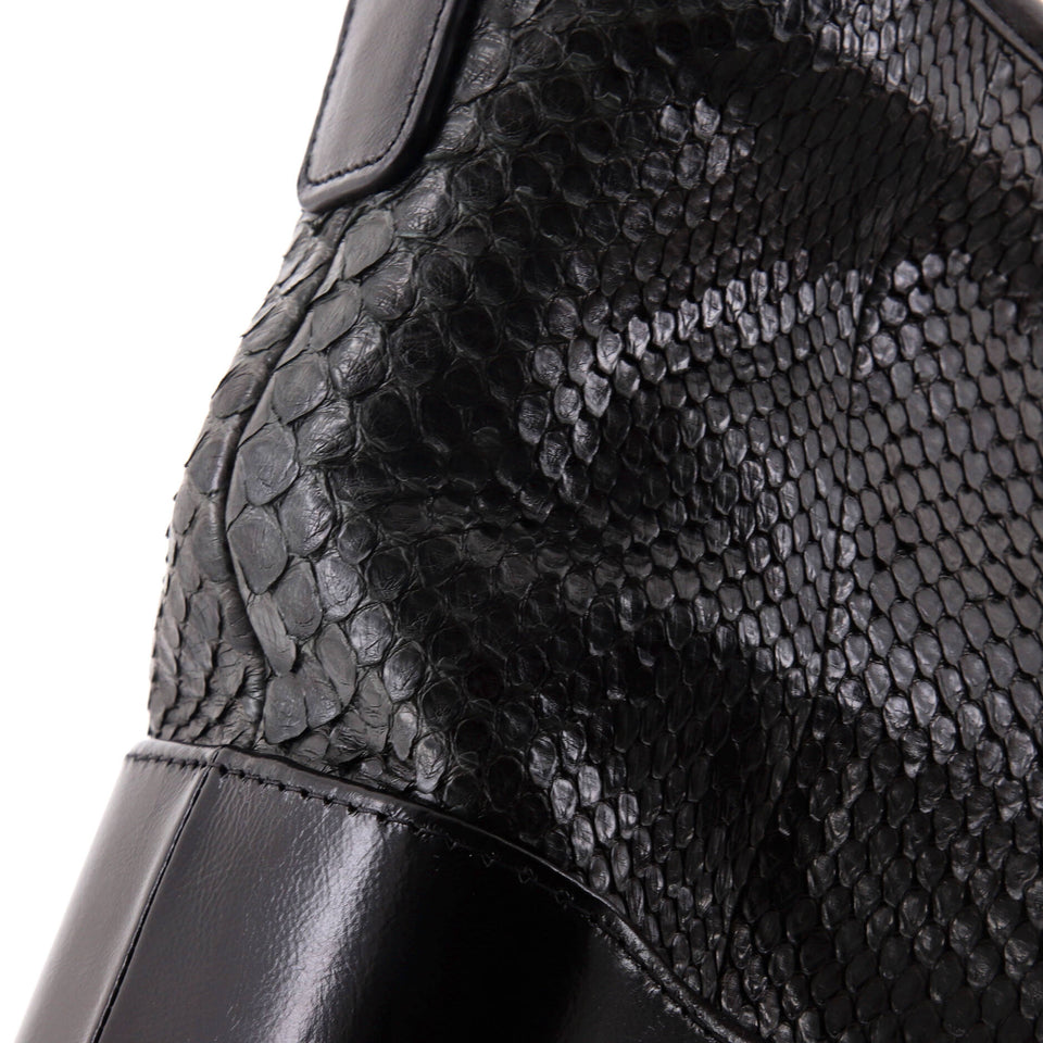 Gabrielle Hobo Python Medium