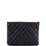 O Case Clutch Quilted Caviar Medium