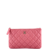 Classic O Case Pouch Quilted Caviar Small