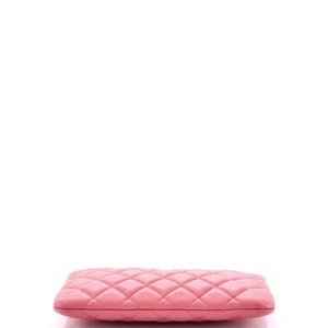 Classic O Case Pouch Quilted Caviar Small