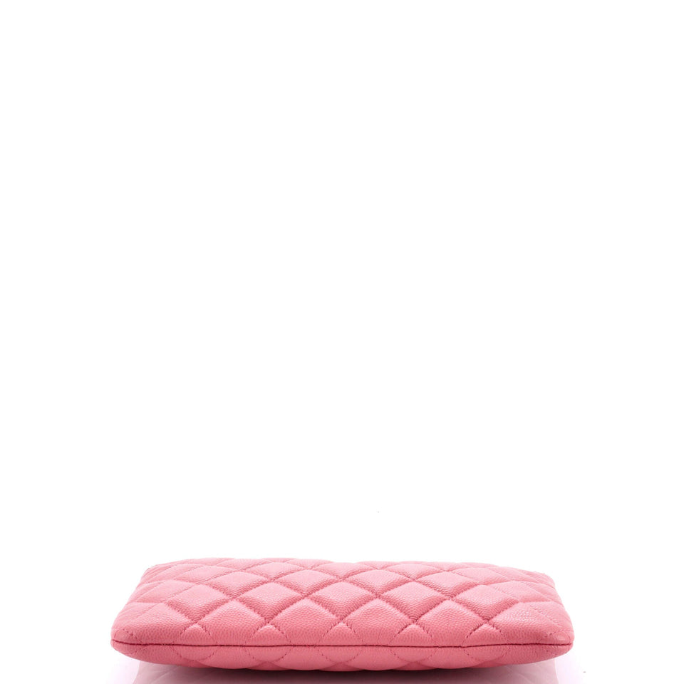 Classic O Case Pouch Quilted Caviar Small