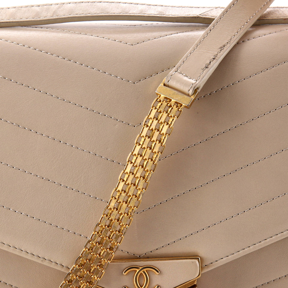 Medal Envelope Flap Bag Chevron Calfskin Large