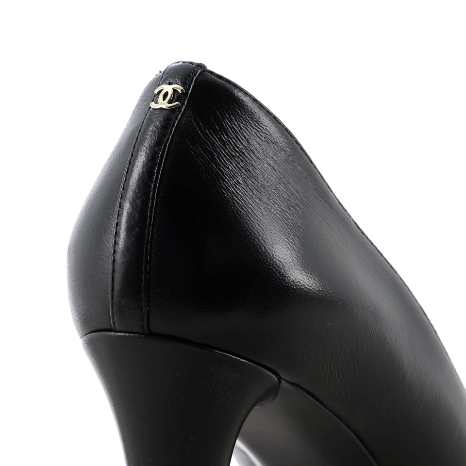 Women's Pearl Bow Cap Toe Pumps Leather with Patent