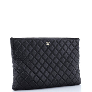 O Case Clutch Quilted Caviar Large