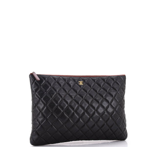 O Case Clutch Quilted Caviar Large