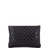 O Case Clutch Quilted Caviar Large