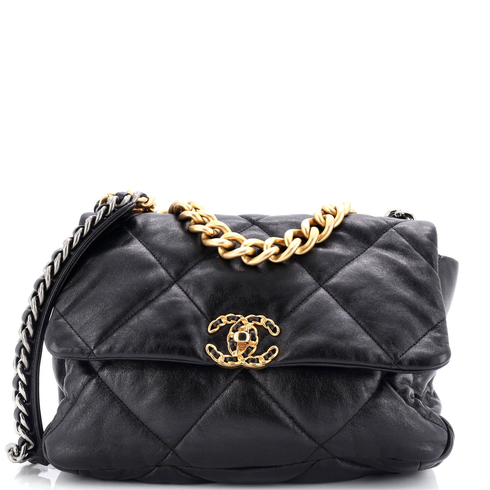 19 Flap Bag Quilted Leather Medium