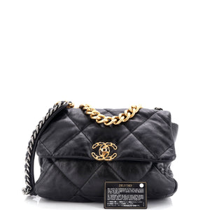 19 Flap Bag Quilted Leather Medium