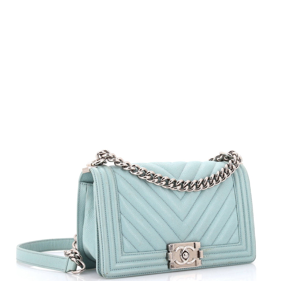Boy Flap Bag Chevron Caviar New Medium