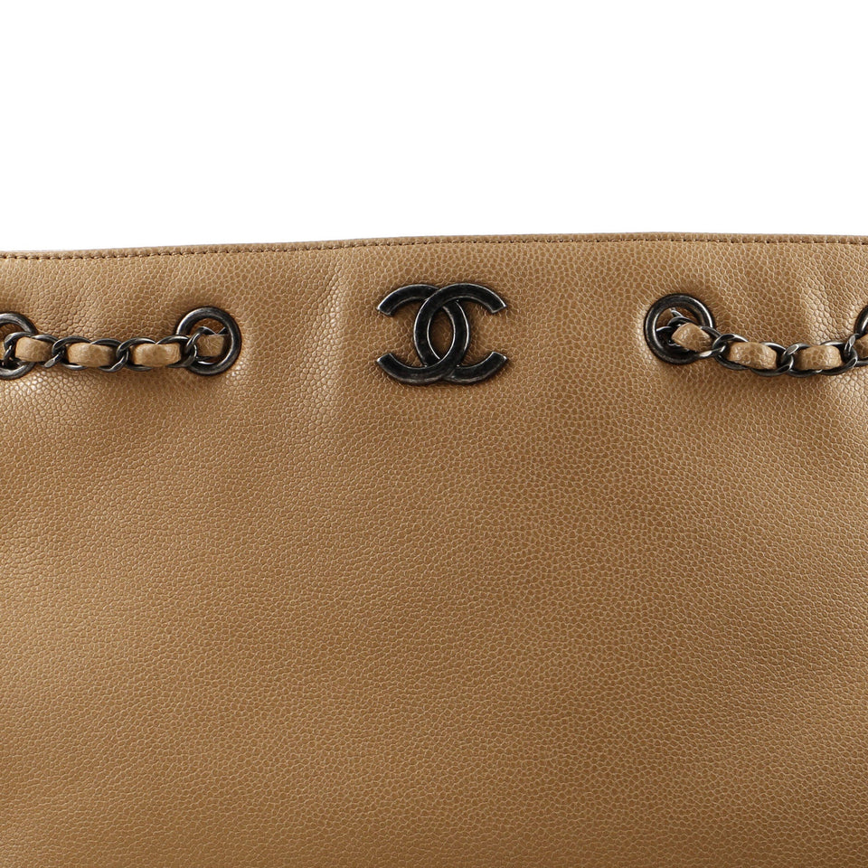 Woven Chain Shopping Tote Caviar Medium