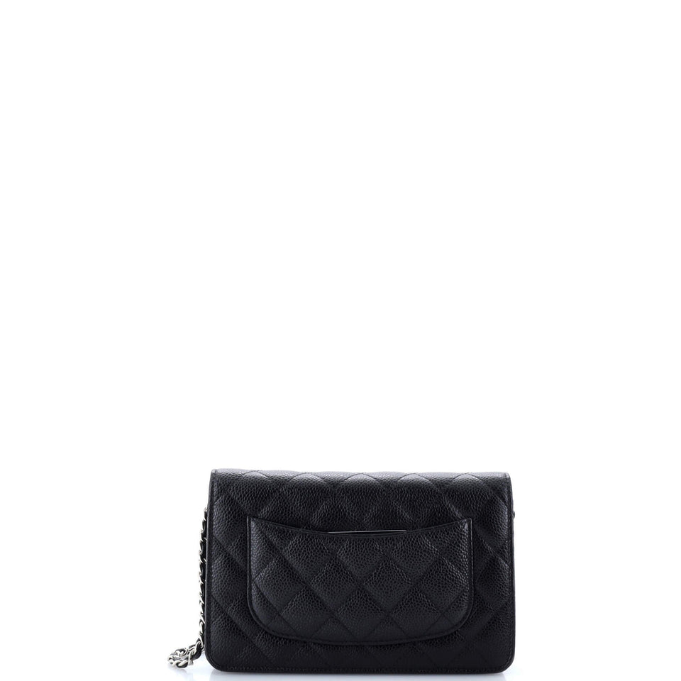 Wallet on Chain Quilted Caviar