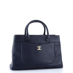Neo Executive Tote Grained Calfskin Small