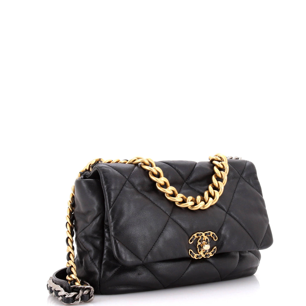 19 Flap Bag Quilted Leather Large