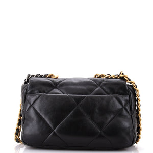 19 Flap Bag Quilted Leather Medium