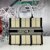 Christian Dior Bags Bags - The Tote   099