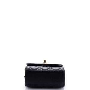 Trendy CC Clutch with Chain Quilted Lambskin Small